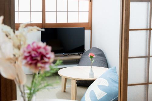 Nagawa Apartment | LN25三宮徒歩8分の2DKハウスSwallowMaisonet