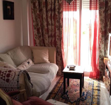 Alcanar Apartment | Cozy Lo Chalet: Pet & Child Friendly Retreat with 8.8 Rating