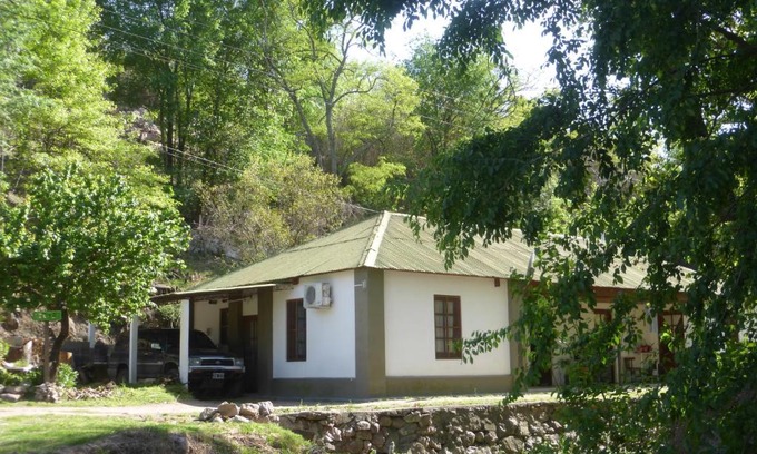 Embalse House | Family-Friendly Lo de Lily with Kitchen - Rated 9/10