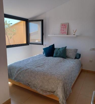 Sant Jaume d'Enveja Apartment | Guest Rated 10/10: Lo Niuet with Pool & Family Amenities