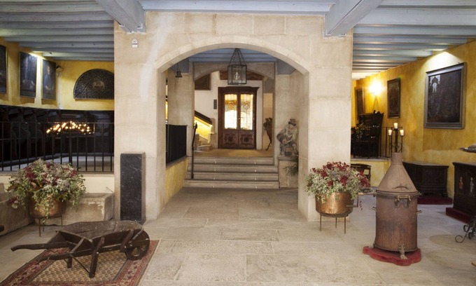 Balaguer Bed & Breakfast | Discover Lo Palauet de la Muralla: Spa & Breakfast Retreat