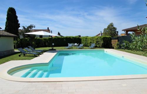 Fara in Sabina Resort | Premier LO SCRIGNO COUNTRY HOUSE with Oceanfront Pool
