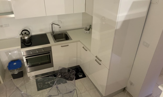 Pizzo House | Inviting Lo Studiolo Apartment with Family-Friendly Amenities