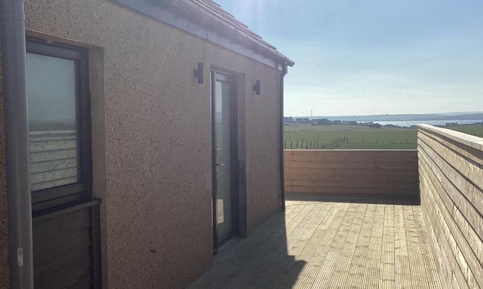 St. Mary's Apartment | Top-Rated Loanside Lodge for Self-Catering Retreats