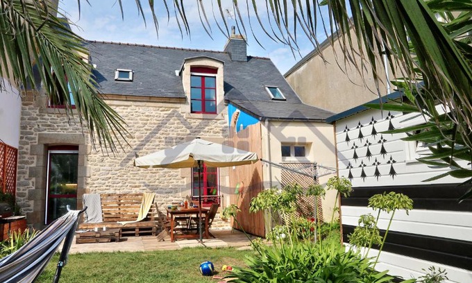 Guilvinec House | Pet-Friendly Retreat Just Steps from the Beach with Garden
