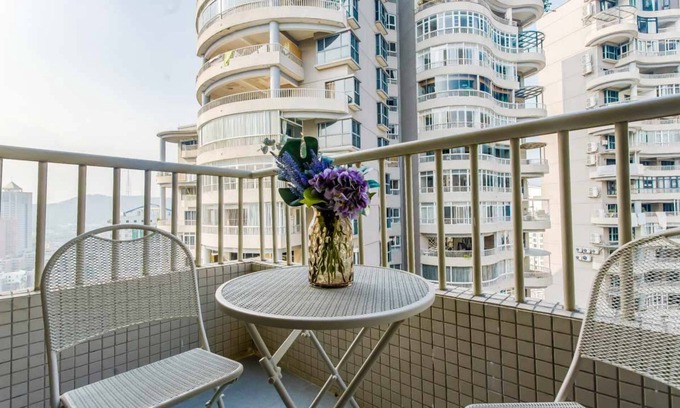 Xiangzhou District Apartment | Cozy Locals Boutique Apartment Near Jiuzhou Port