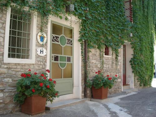 Savigno Bed & Breakfast | Pet-Friendly Stay at Locanda Amerigo - Rated 9/10 by Guests