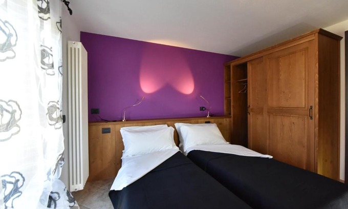 Lassolaz House | Pet-Friendly Retreat at Locanda Dei Castagneti - Breakfast Included