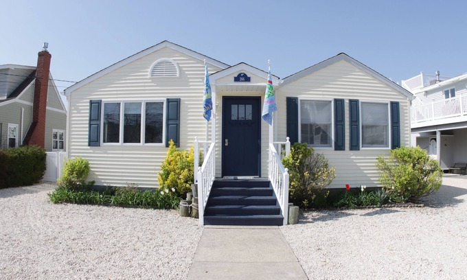 Surf City House | Pet-Friendly Oceanfront Retreat in Surf City, NJ - Rated 9.8