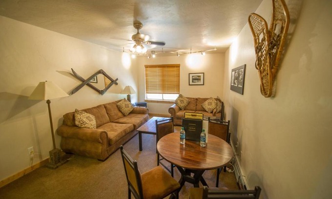 Historic District Apartment | Discover Lb305: Child-Friendly 1-Bedroom Retreat