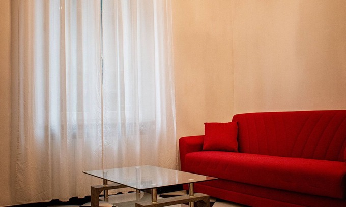 San Fruttuoso Apartment | Conveniently Located Hotel Near Major City Attractions