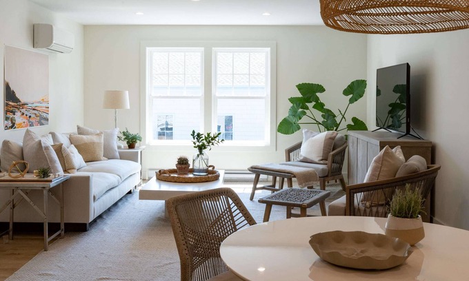 Kennebunk Apartment | Discover Kennebunkport: Top-Rated Hotel Near Dining & Shops