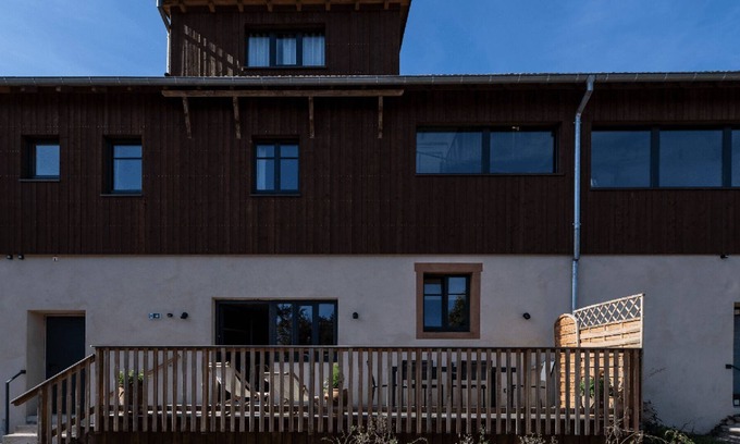 Michelbach Hotel | Deluxe Suite with Ocean View & Spa Amenities for Relaxation