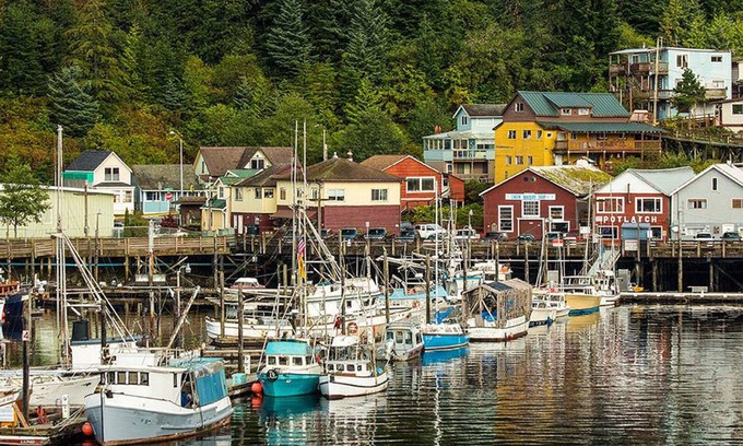 Ketchikan House | Ideal Downtown Hotel Steps from Thomas Basin Docks