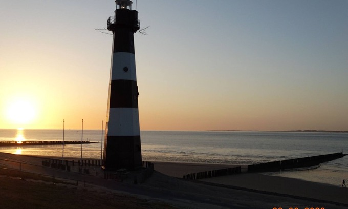 Biervliet House | Discover Biervliet: 10/10 Rated Hotel on North Sea Coast