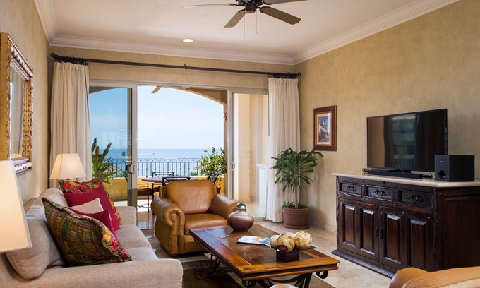 Santa Rosa House | Experience Medano Beach with Family-Friendly Amenities