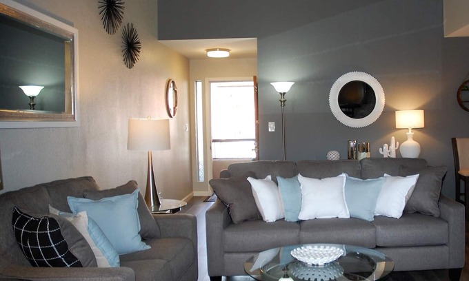 Village Two Condo | Perfect 2BR McCormick Ranch Condo with Pool & Ocean Views