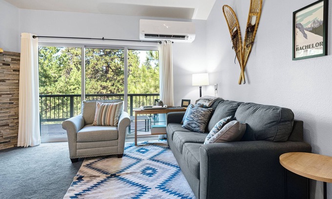 Century West Condo | Updated Condo with Mt. Bachelor Amenities & Perfect Privacy