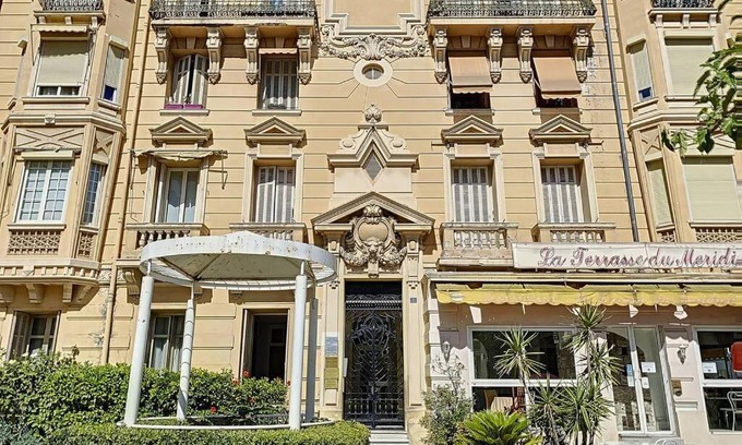 Beausoleil Apartment | Stylish T2 Apartment: 4-Star Stay with Family-Friendly Amenities