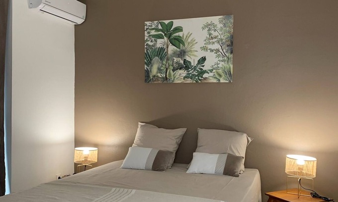 La Possession Apartment | Discover Location des Lataniers: Ideal Family Getaway