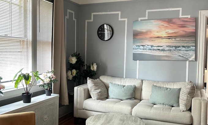 The Heights House | Spacious 3-Bedroom Unit in Jersey City Heights with Parking