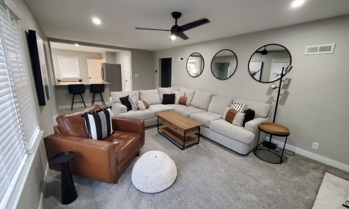 West Lafayette House | Prime Location Steps from Mackey Arena - Family Friendly Stay
