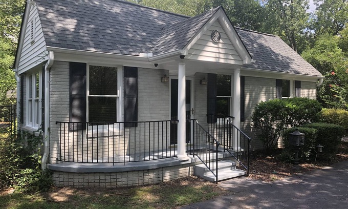 Columbia House | Prime Location! Cottontown Retreat in Downtown Columbia