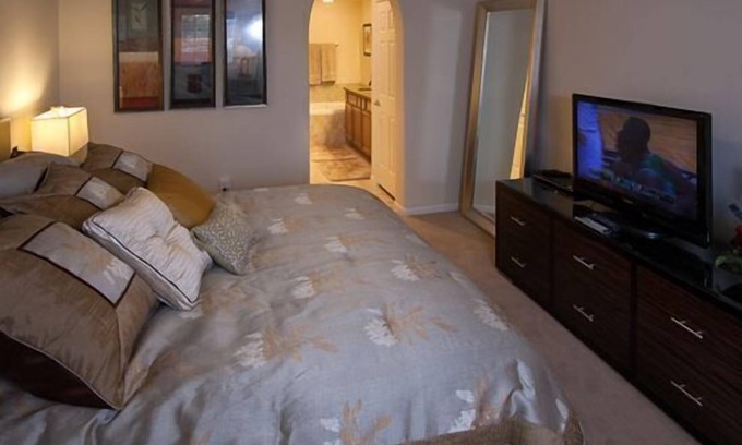 Desert Ridge Condo | Prime Location Near Golf, Shopping & Mayo Clinic Awaits!