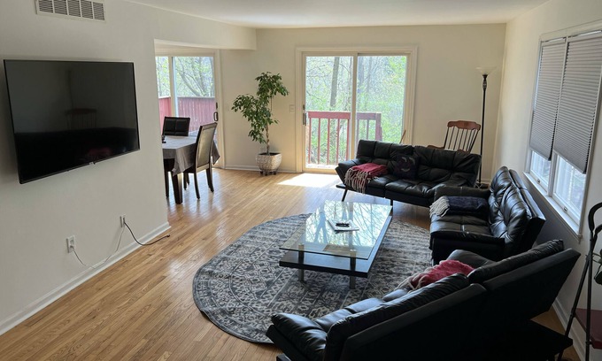 Water Hill House | Prime Location - Modern Waterhill with Family-Friendly Amenities