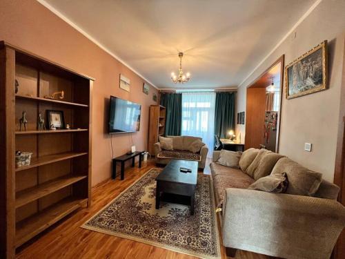 Sukhbaatar Apartment | Prime Location with Breakfast and Family-Friendly Amenities