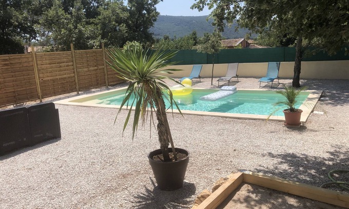 Rocbaron House | Perfect Getaway: Seasonal Stay with Pool & Top Ratings
