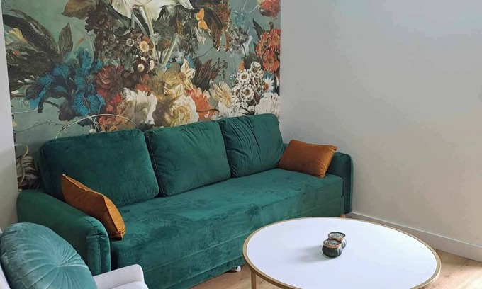 Locunole Cottage | Discover a Unique Retreat for Work and Leisure