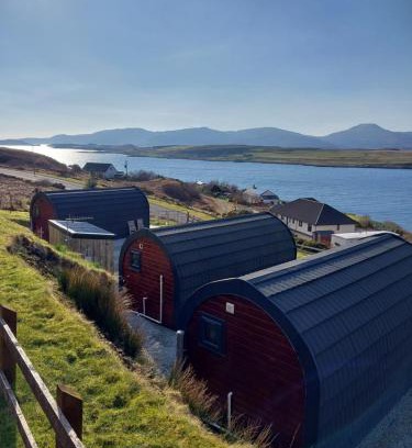 Caroy Ski Chalet | Top-Rated Loch Caroy Pods with Relaxing Hot Tub Experience