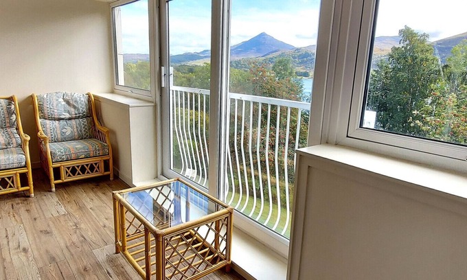 Kinloch Rannoch Apartment | Explore Loch Rannoch Highland Club: Pet-Friendly Lodge