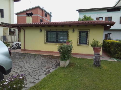 Zona XVIII Capannelle Apartment | Discover LoChaletCivico47: Pet & Child Friendly Retreat