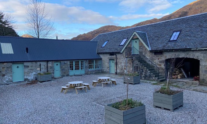 Shiel Bridge Bed & Breakfast | Pet-Friendly Lochhournhead B&B with Perfect 10/10 Rating