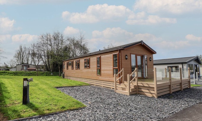 Saint Asaph Cottage | Pet-Friendly Lodge 4 with Pool and Ocean View in St Asaph