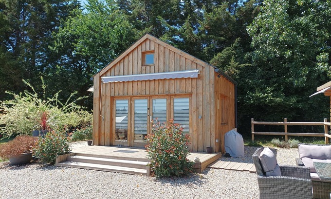 Plogonnec Ski Chalet | Serene Lodge Domaine de Kerolivier with Oceanfront Spa