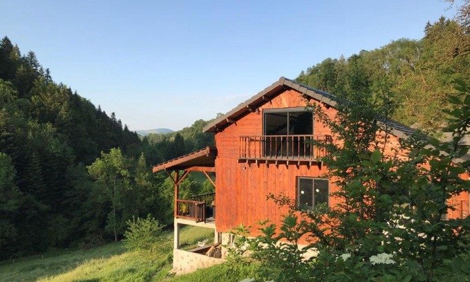 Domessin House | Discover Lodge Jack London: Family-Friendly and Cozy Retreat