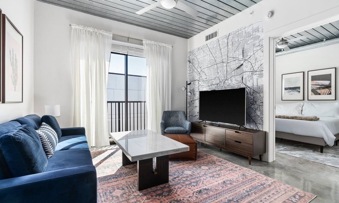 Midtown Apartment | Stylish 1BR Loft with Pool in Vibrant Midtown