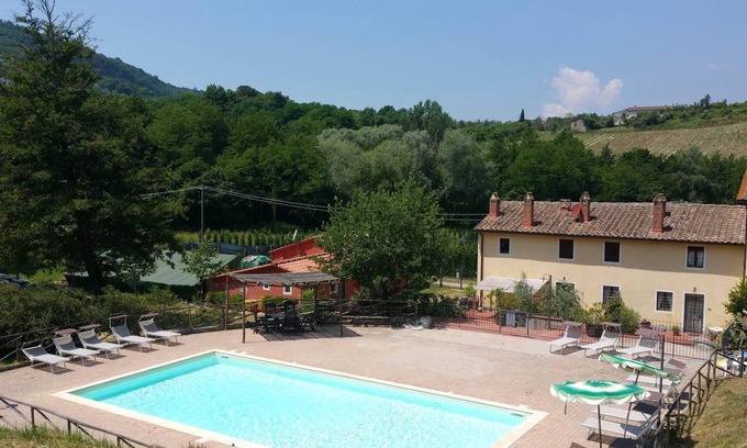 Serravalle Pistoiese Apartment | Relaxing Getaway at a Wine Estate with Pool and Terrace