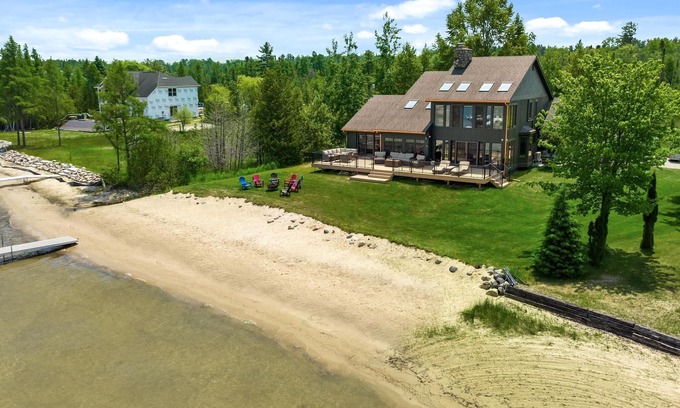 Charlevoix House | Loeb Lake House: Private Beach Retreat Near Castle Farms