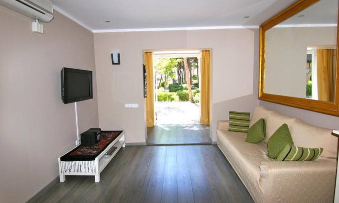 Castelldefels Apartment | Ocean View Retreat at Lof Playa Castelldefels - 10/10 Review