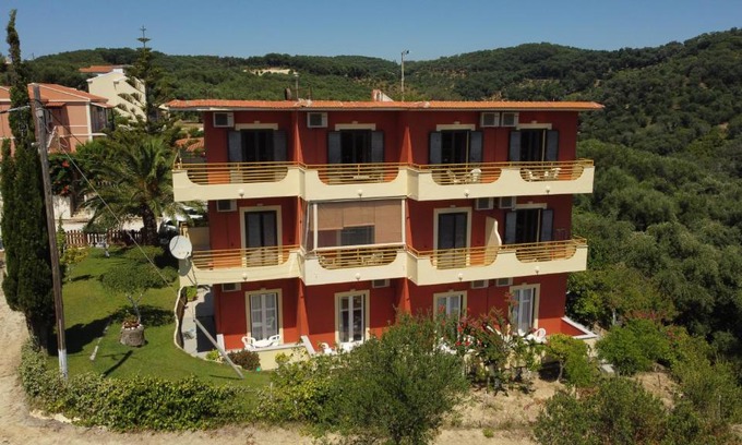 Agios Stefanos Avliotes Apartment | Unforgettable Stay at Lofos ClaudiAgapi Guesthouse Seaview