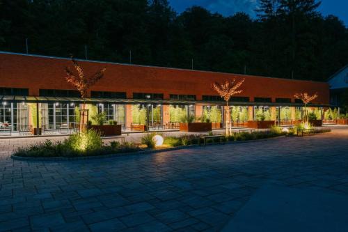 Vyhne Apartment | Inviting Loft Apartmány FABRIKA - Pet-Friendly & Family Ready