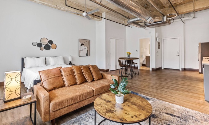 Cedars Apartment | Loft Apartment in the City!