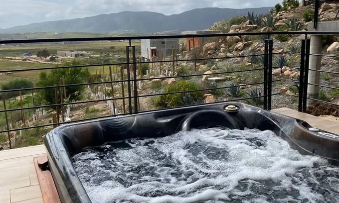 Valle de Guadalupe Apartment | Loft con Jacuzzi privado en el balcon Siempre Vallenn