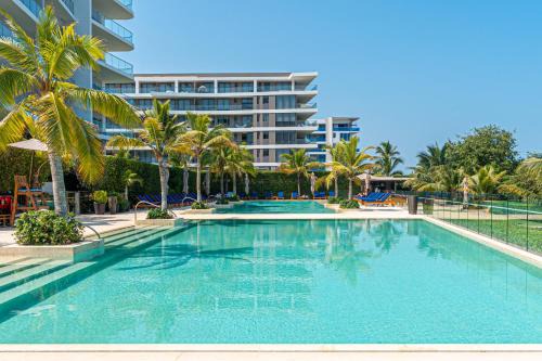 Zona Norte Apartment | Stunning Loft de Lujo Cartagena with Oceanfront Pools & Jacuzzi