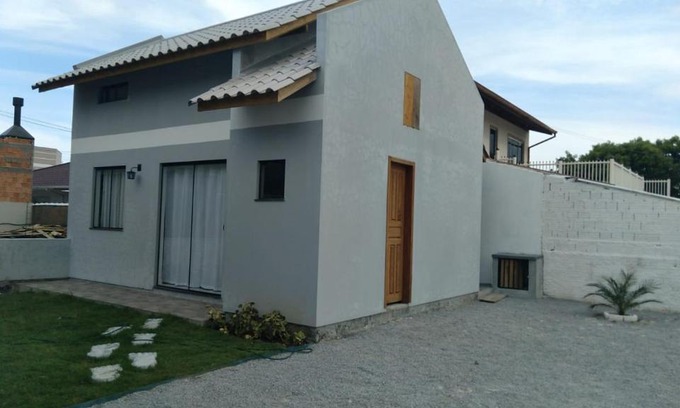 Ponta do Papagaio House | Discover Cozy Holiday Homes in Brazil - Pet-Friendly Stays