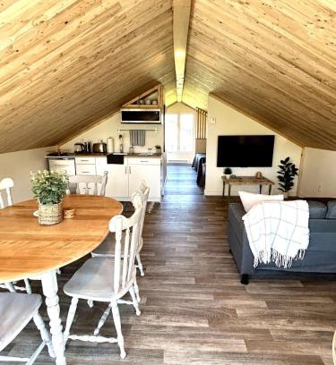 Alma Apartment | Loft du lac style scandinave